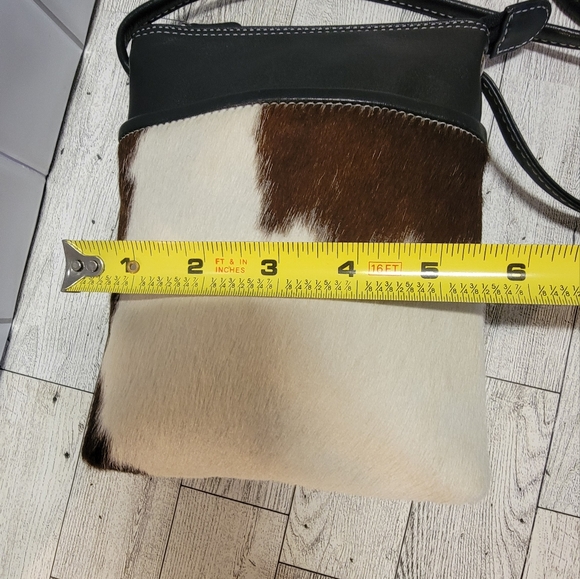 Cowhide Leather Crossbody Bag - Picture 6 of 7
